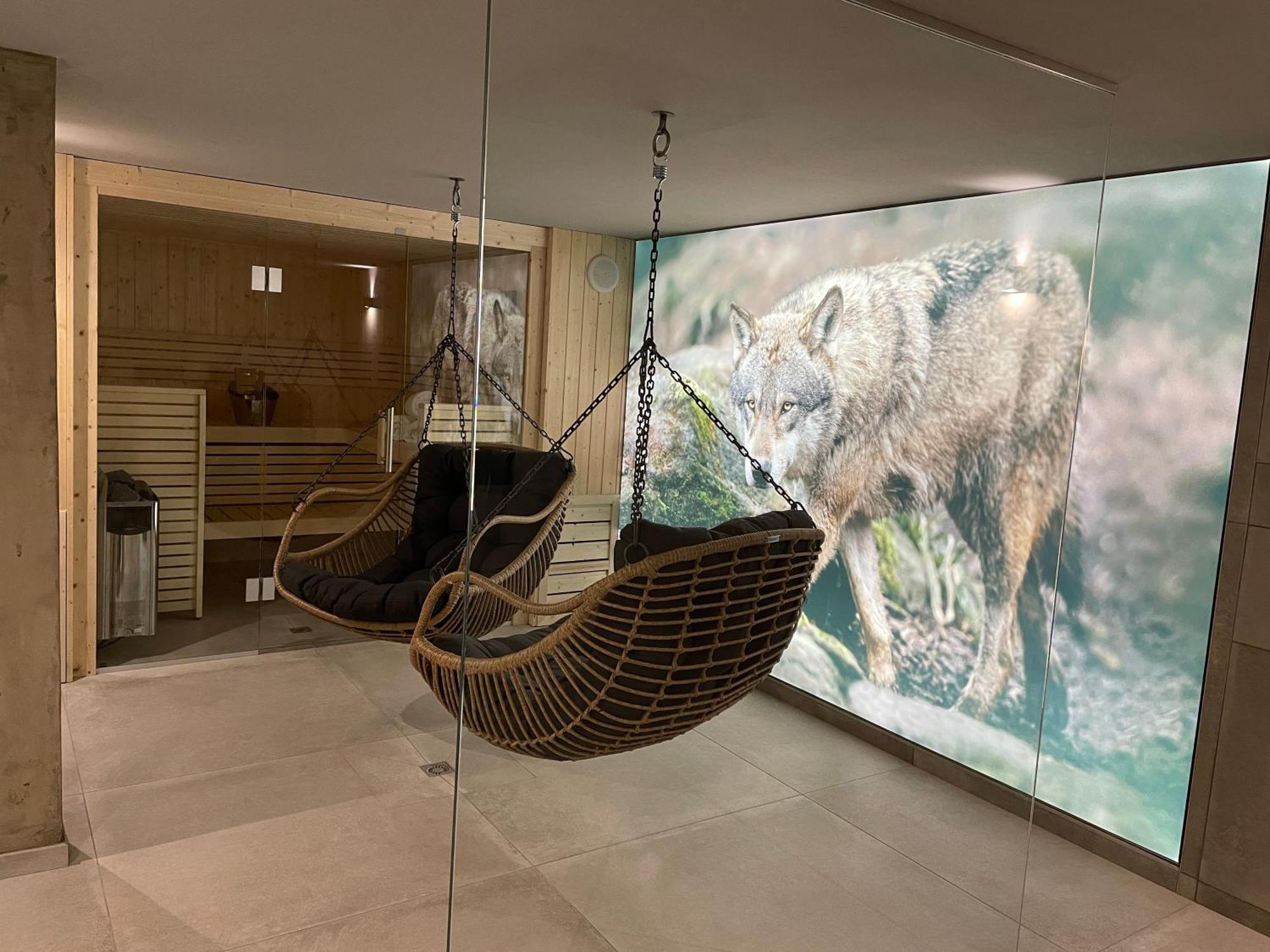 Les Loges Du Parc Hotel Gerardmer Ruang foto